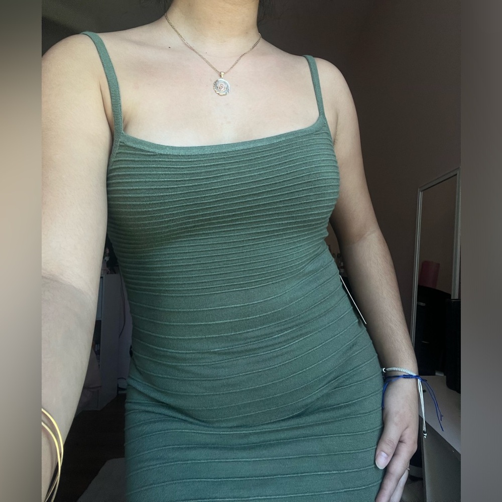 Express Green Body Contour Maxi Dress